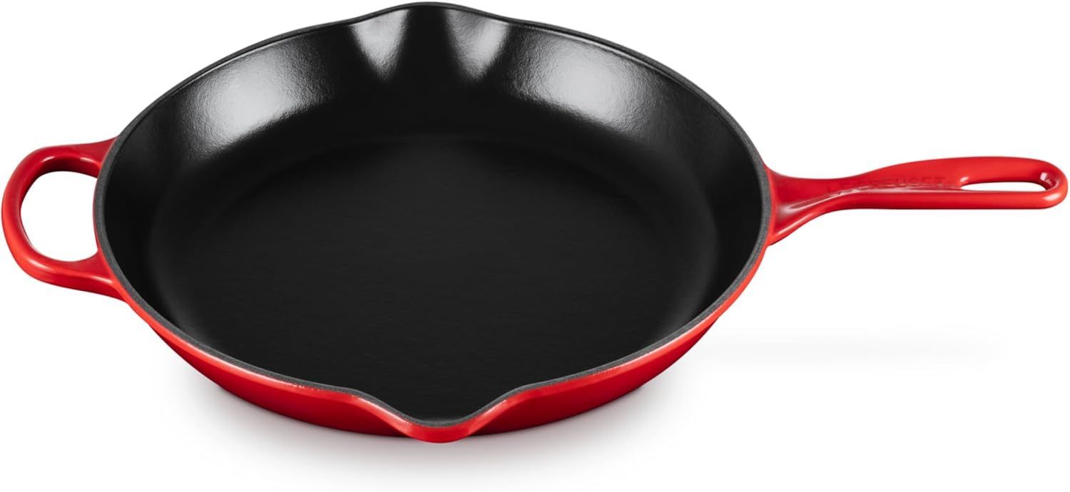 Le Creuset Signature Cast Iron Skillet