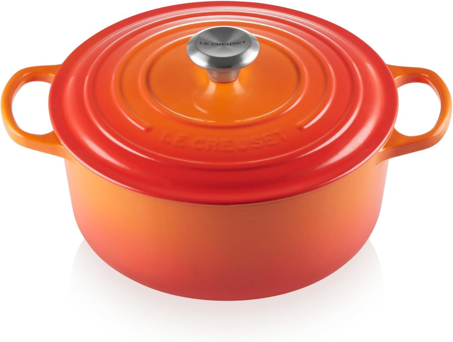 Le Creuset Signature Enamelled Cast Iron Round